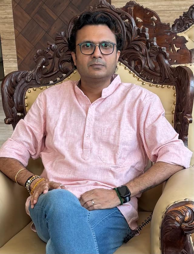 Vinayak Naresh Jain